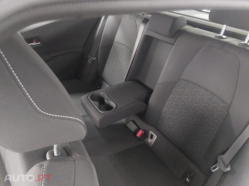 Toyota Corolla 1.8 Hybrid Comfort