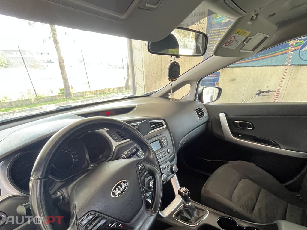 Kia Ceed 1.4 CRDi EX