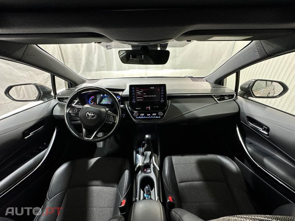 Toyota Corolla 1.8 Hybrid Comfort+P.Sport