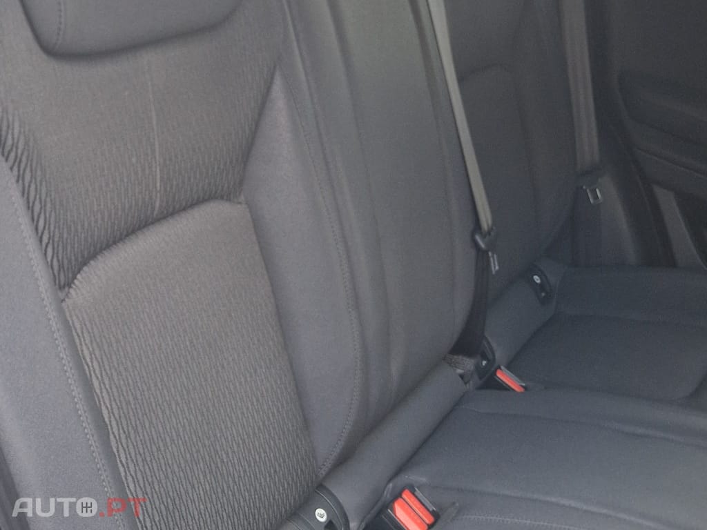 Land Rover Evoque 2000