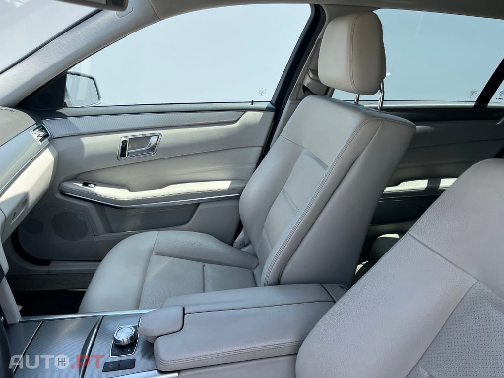 Mercedes-Benz E 300 BlueTEC Hybrid Avantgarde