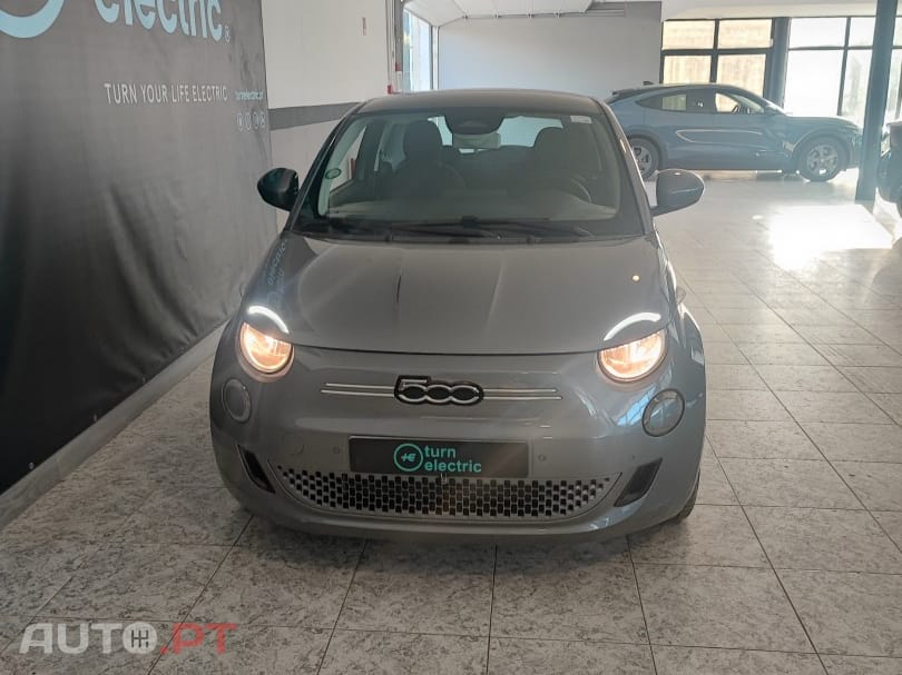 Fiat 500e 42 kWh