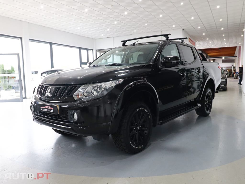 Mitsubishi L200 2.4 DI-D CD Instyle Sportb.Strakar 4WD