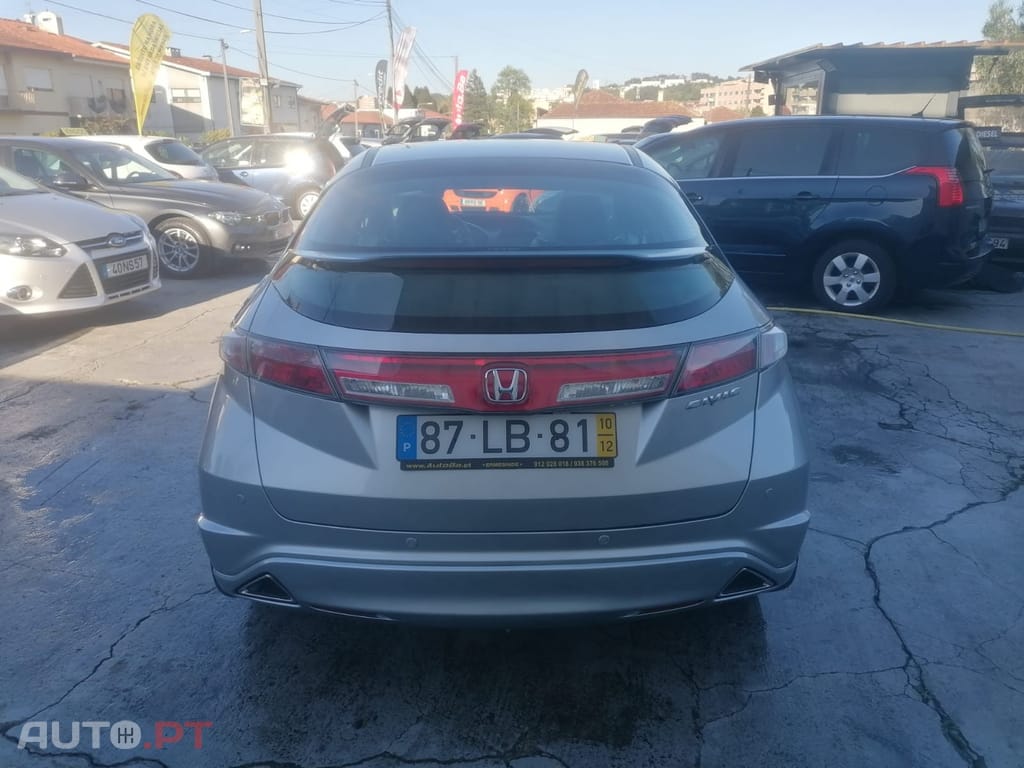 Honda Civic 1.4 i-VTEC Sport Edition