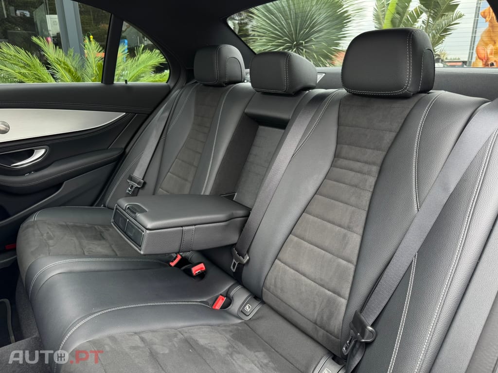 Mercedes-Benz E 300 e AMG Line