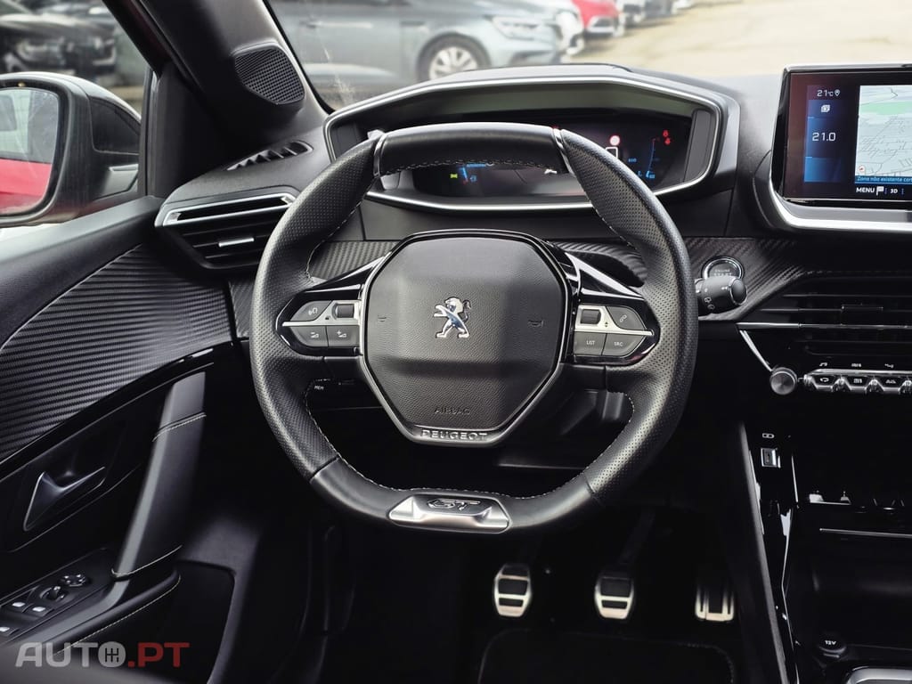 Peugeot 208 1.2 PureTech GT Line