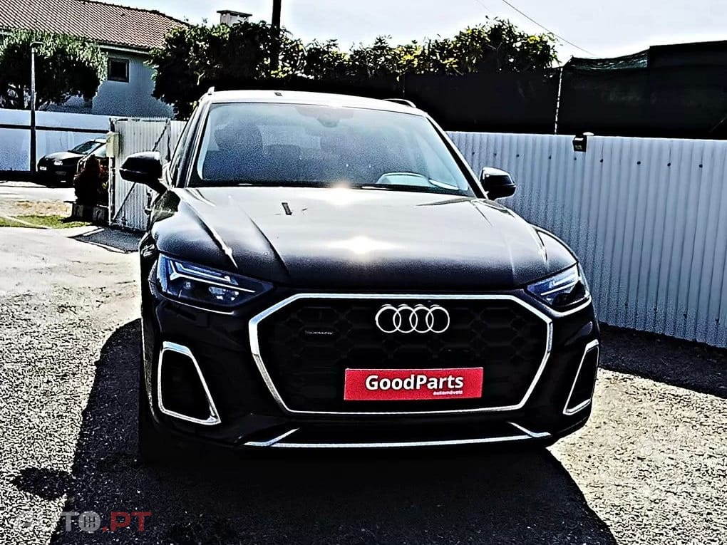 Audi Q5 50 TFSIe quattro S tronic S line business