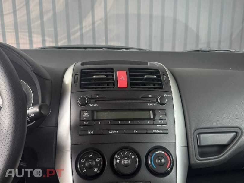 Toyota Auris 1.4 D-4D AC