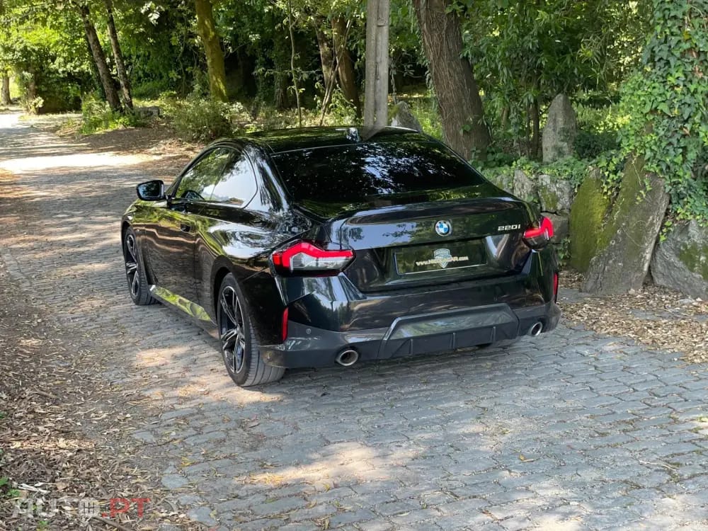 BMW 220 i Coupe Pack M Auto