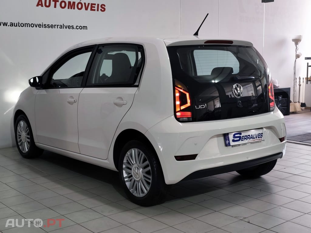 Volkswagen Up! 1.0 BMT Move Auto