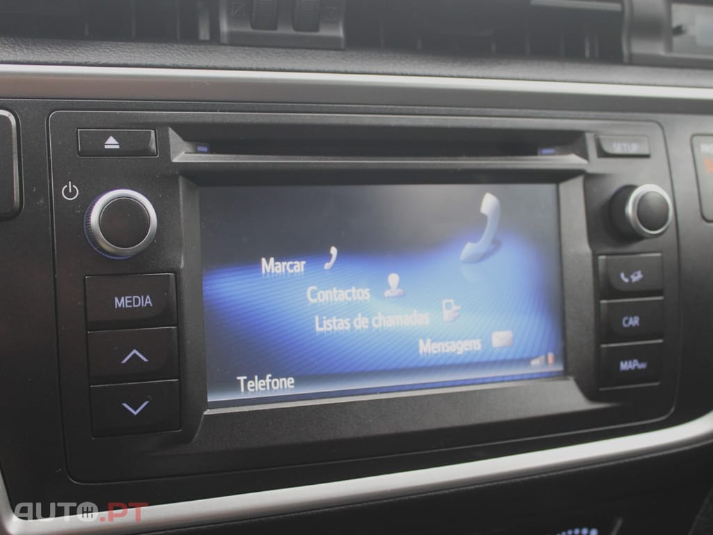 Toyota Auris 1.4 D-4D Exclusive