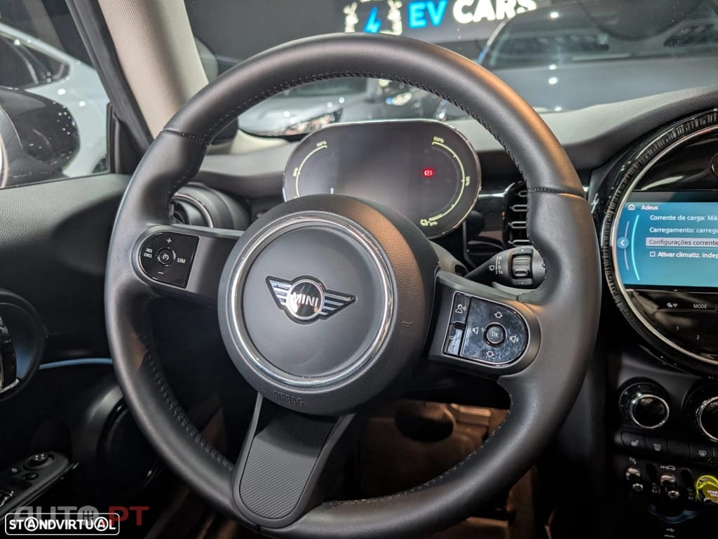 MINI Cooper Cooper SE Premium Extra Essential