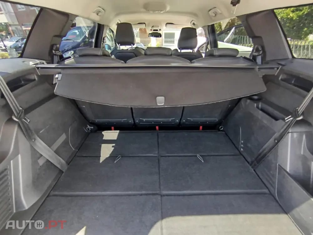 Peugeot 5008 1.2 PureTech Allure Pack