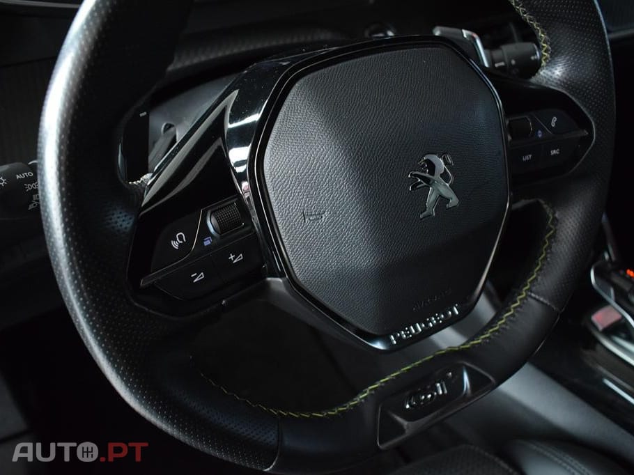 Peugeot 2008 1.5 BlueHDi GT EAT8