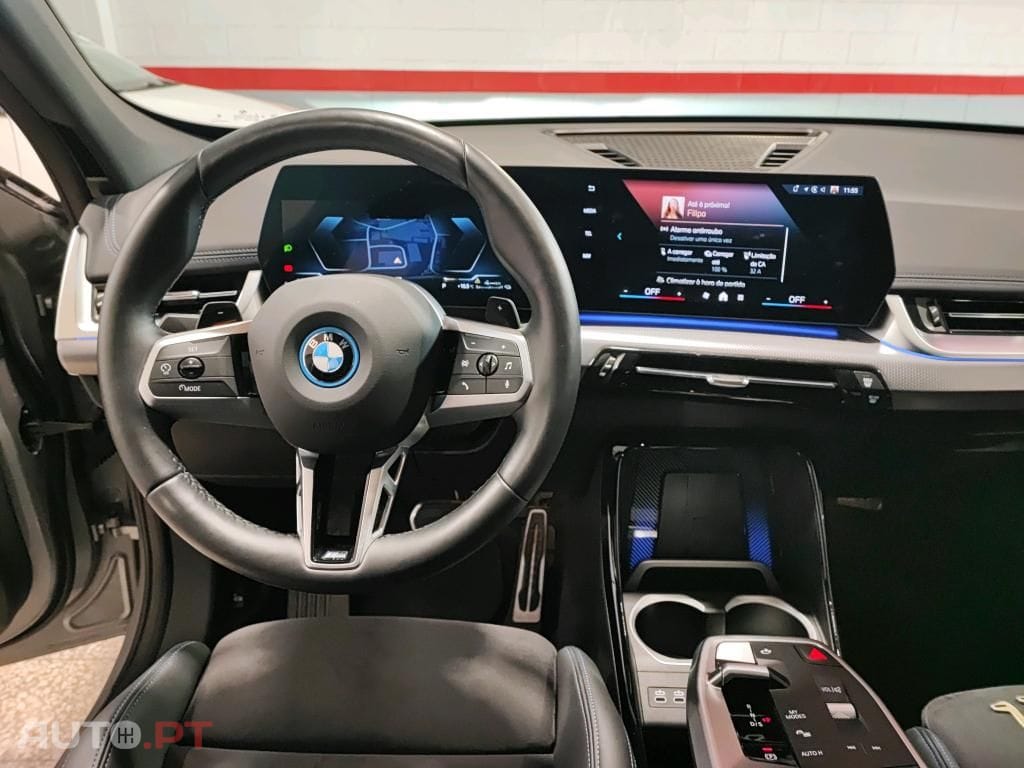 BMW X1 xDrive25e Pack Desportivo M
