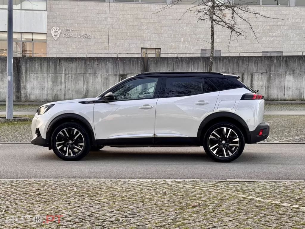 Peugeot 2008 1.2 PureTech GT Line