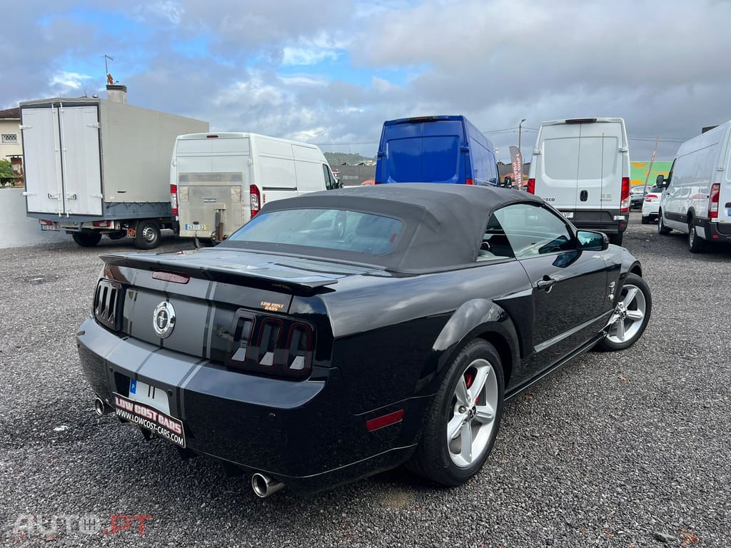 Ford Mustang CABRIO