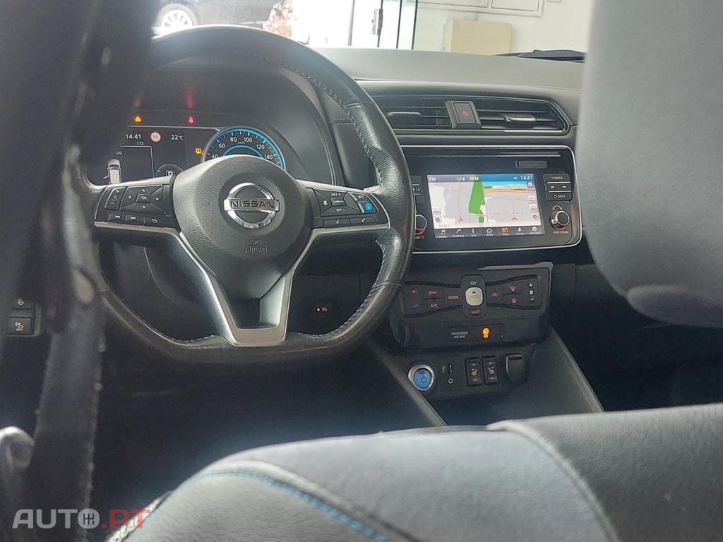 Nissan Leaf N-Connecta