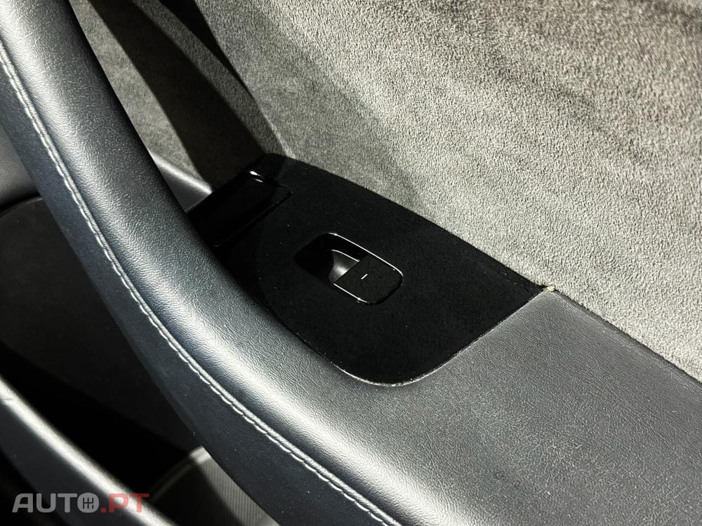 Tesla Model 3 Long-Range Dual Motor AWD