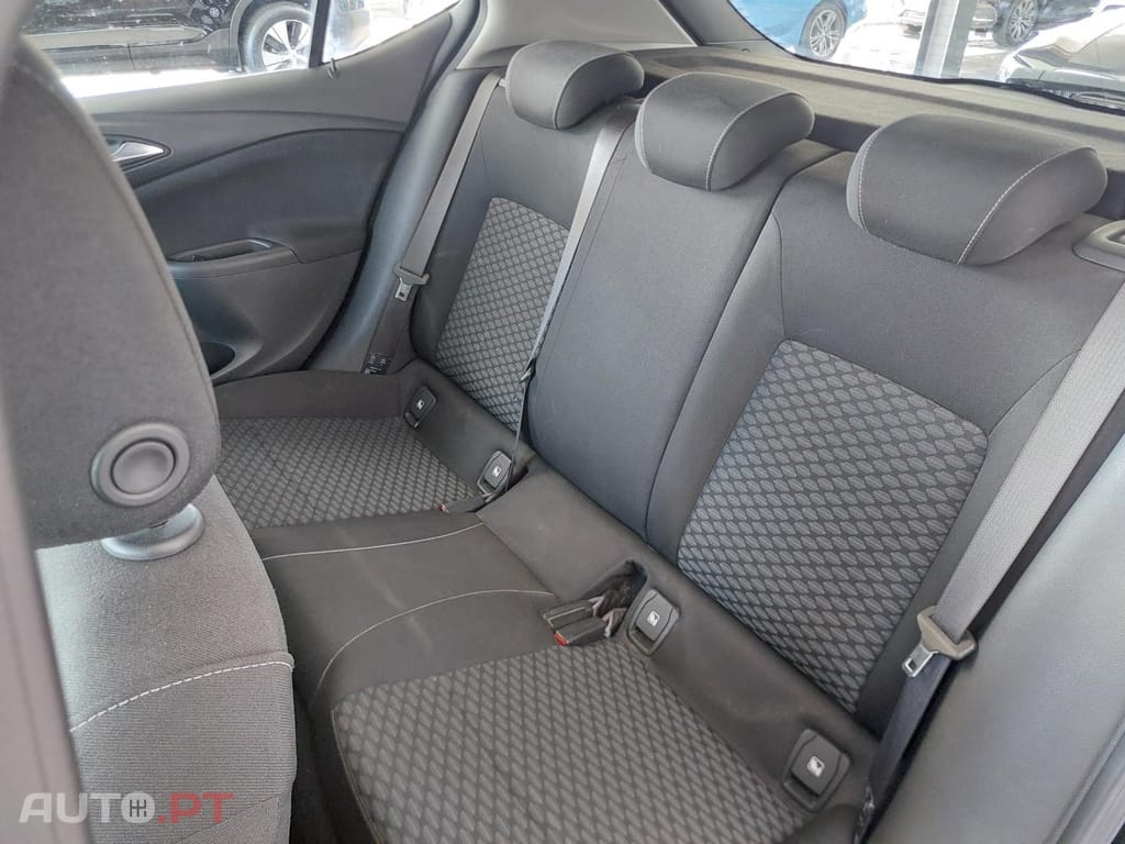 Opel Astra 1.0 Turbo S&S Edition