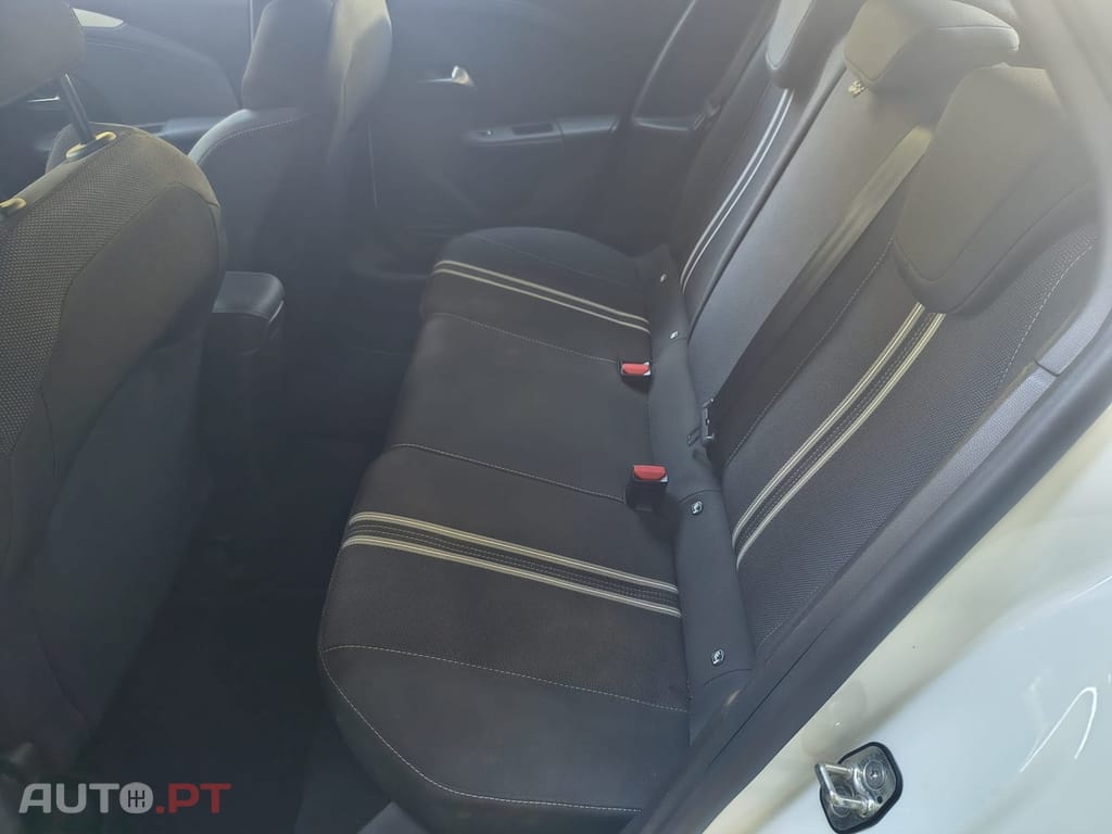 Opel Corsa 1.2 T GS
