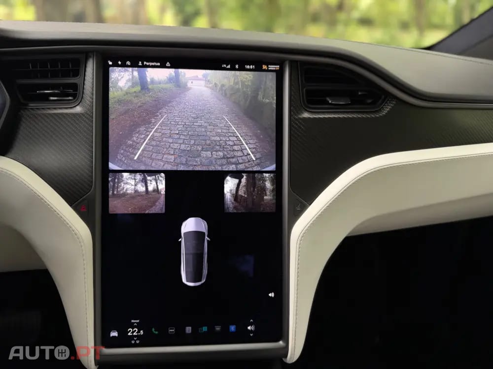 Tesla Model X 100D