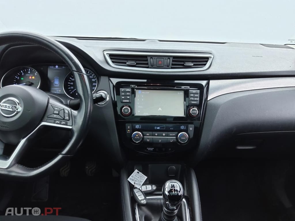 Nissan Qashqai 1.2 DIG-T N-Connecta
