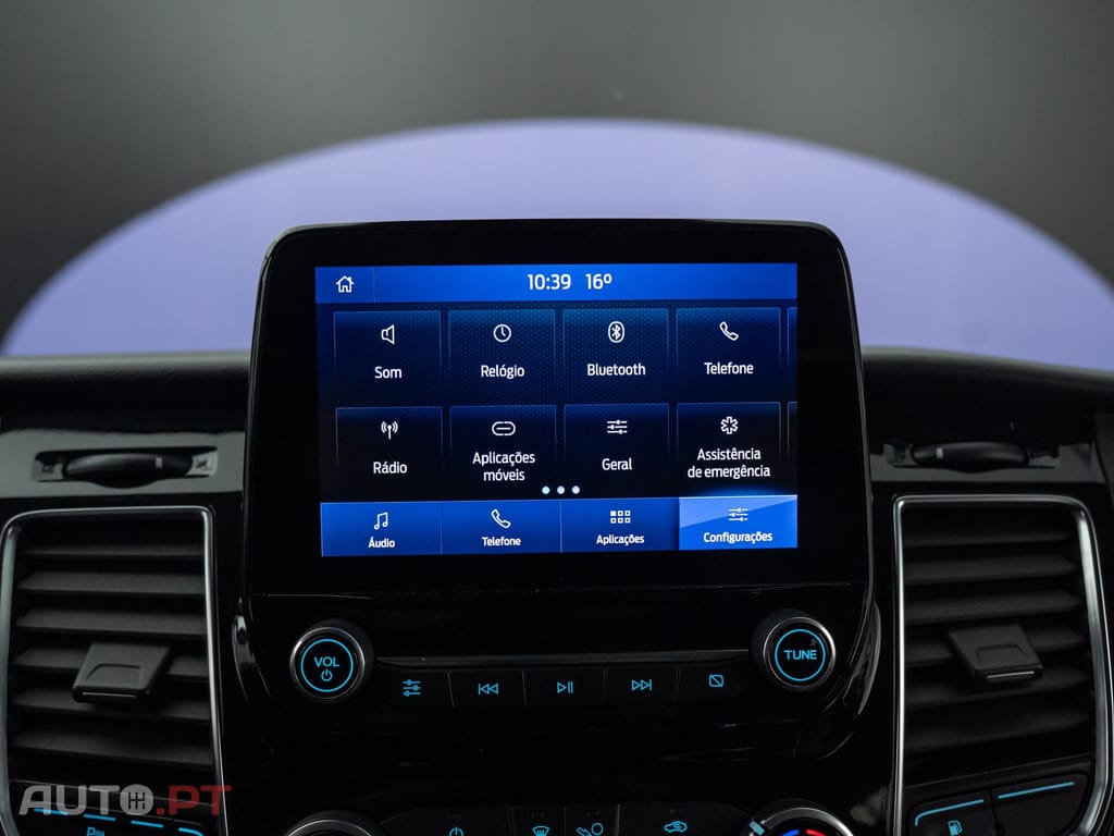 Ford Tourneo 1.0 EcoBoost Titanium PHEV