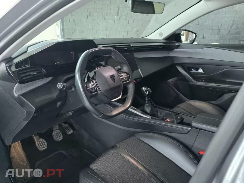 Peugeot 308 1.5 BlueHDi Allure