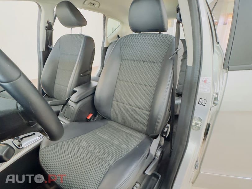 Mercedes-Benz A 200 Elegance Automatic