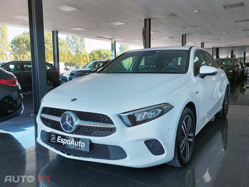 Mercedes-Benz A 250 e Progressive