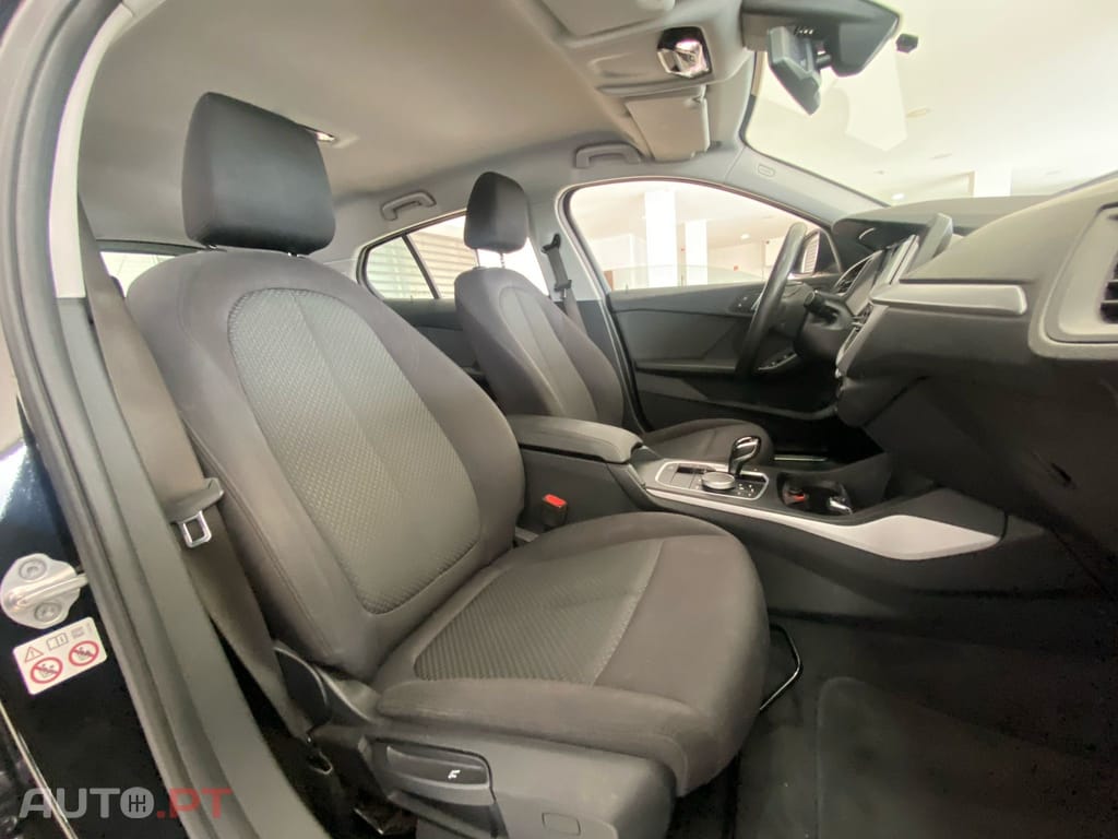 BMW 116 DA AUTO LUXURY LINE