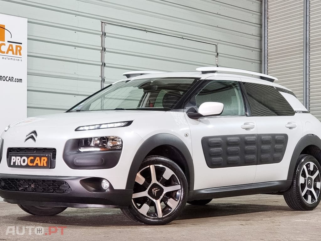 Citroen C4 Cactus 1.2 PureTech Shine EAT6