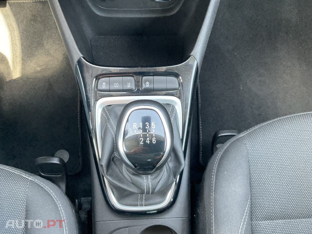 Opel Crossland 1.2 T Design & Tech