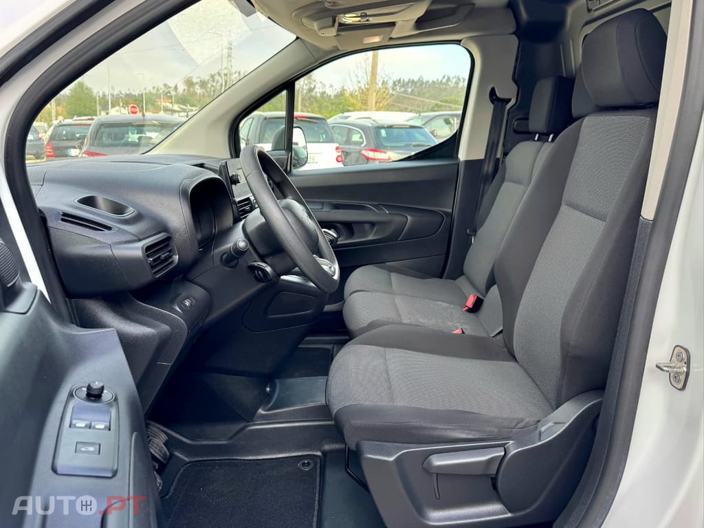 Citroen Berlingo 1.5 BlueHDi M Club- Garantia Incluída IVA Incluído
