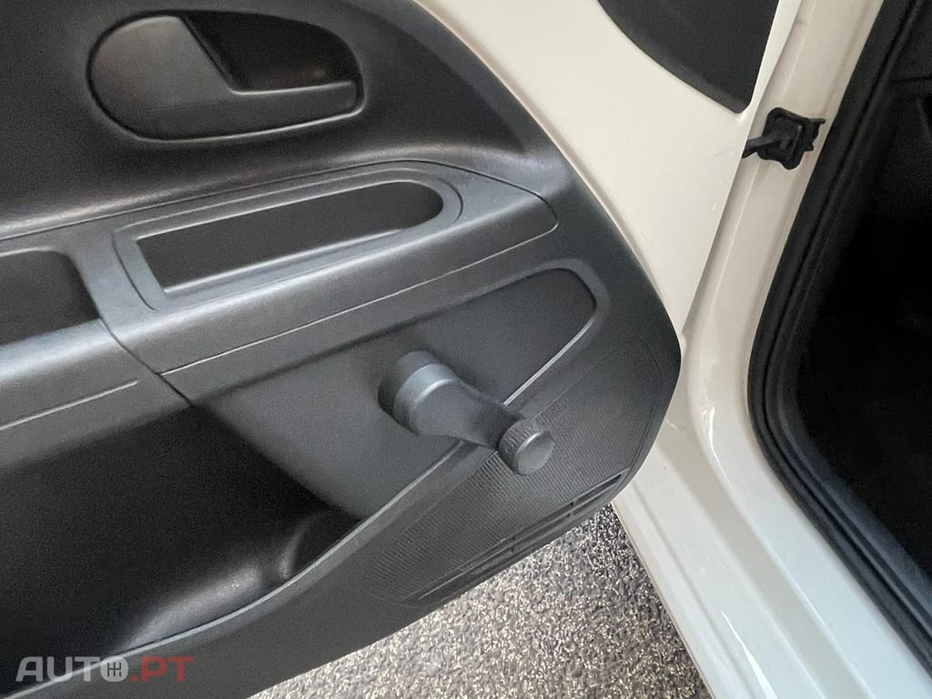 Volkswagen Up! UP! (BlueMotion ) BEATS