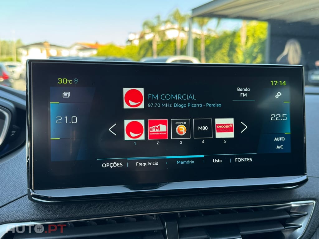 Peugeot 3008 1.6 Hybrid Allure e-EAT8