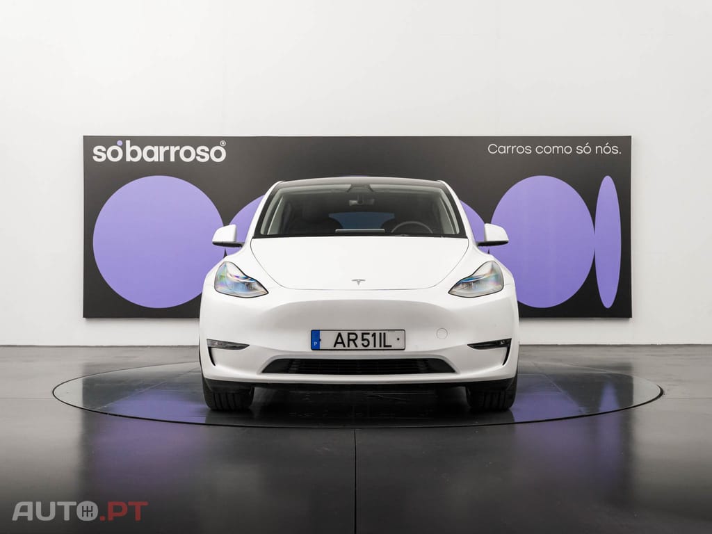 Tesla Model Y Long Range Tração Integral