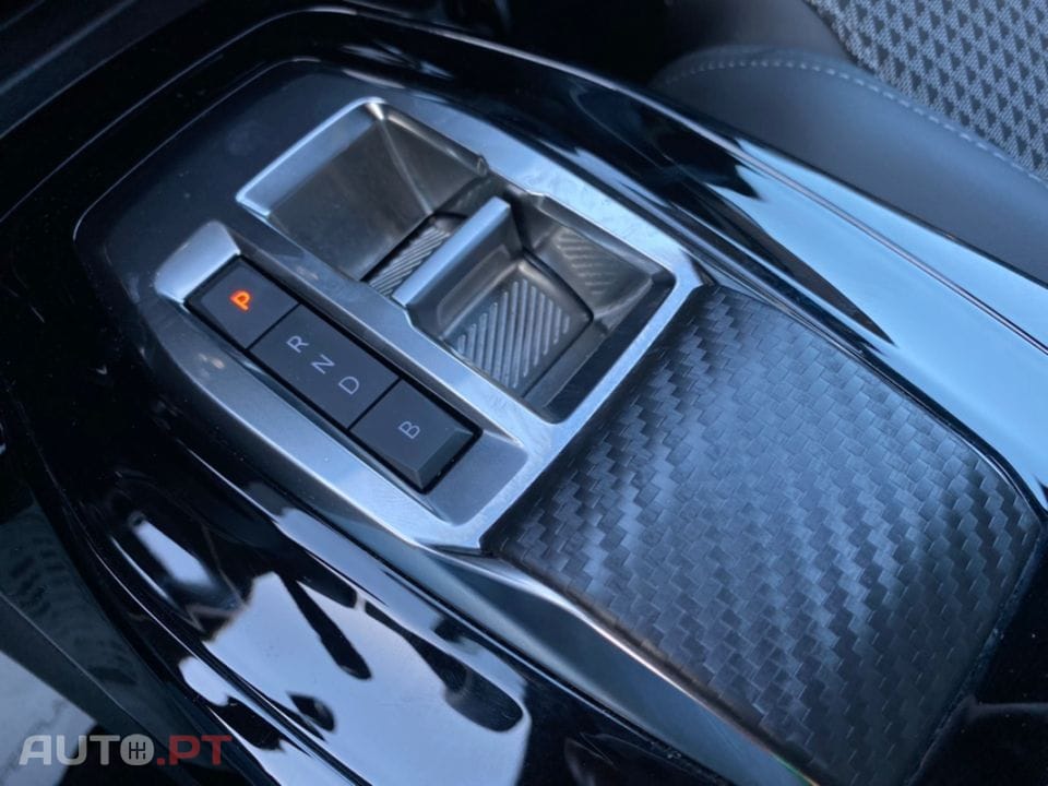 Peugeot E-208 GT Pack