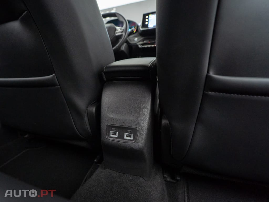 Peugeot E-208 50 kWh Allure