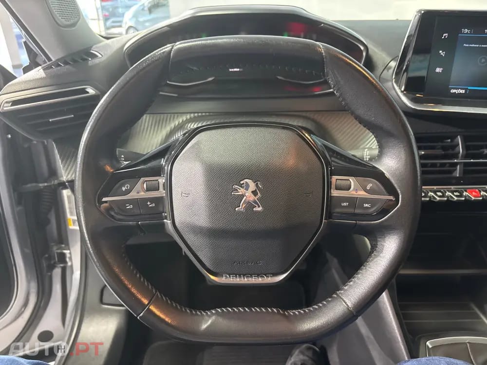 Peugeot 2008 1.2 PureTech Active