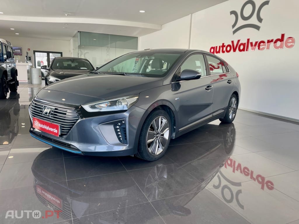 Hyundai Ioniq 1.6 GDI HEV Hybrid Tech