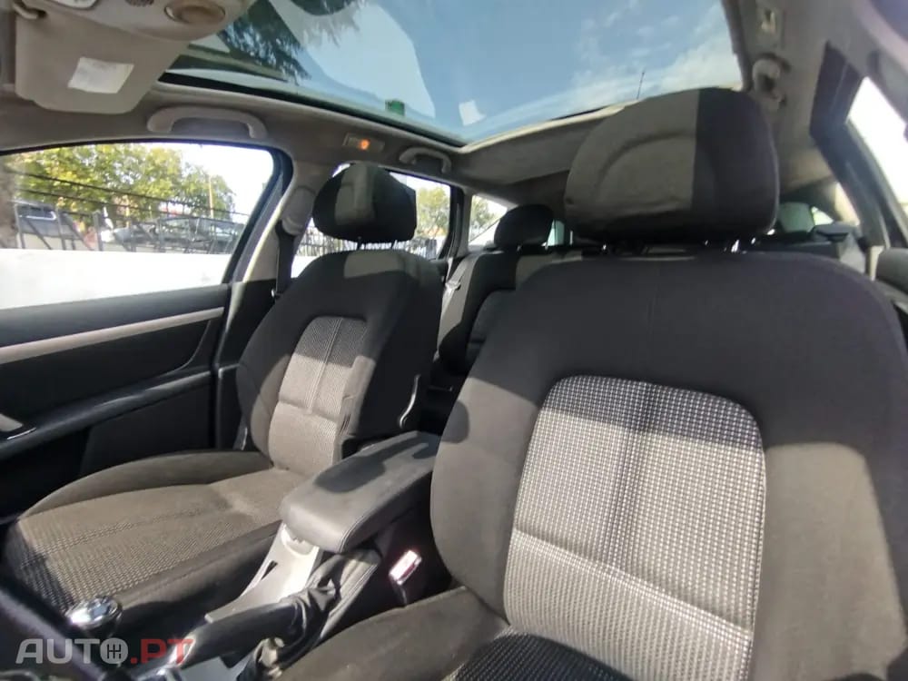 Peugeot 407 SW 1.6 HDi SE Navteq
