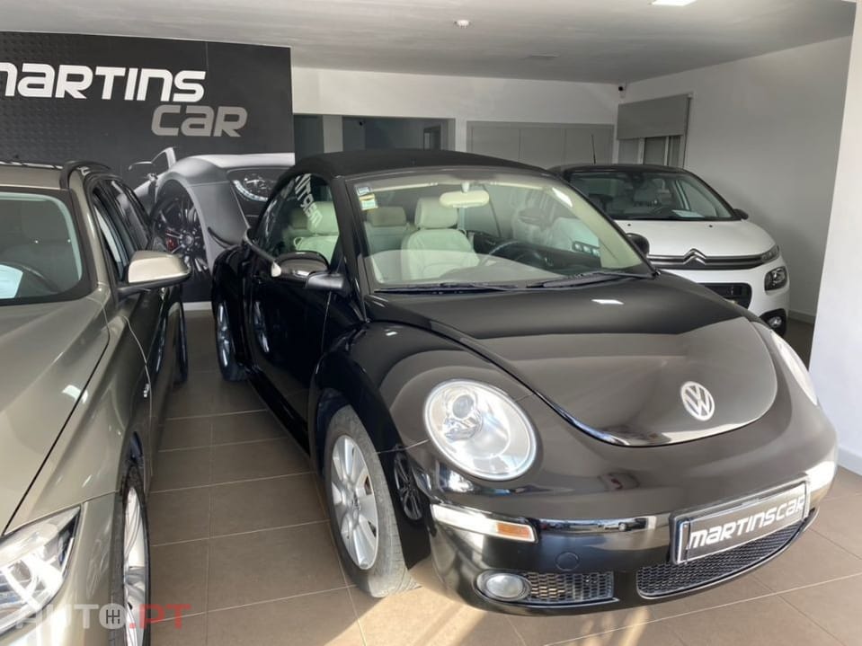 Volkswagen New Beetle Cabriolet 1.4 Top Couro