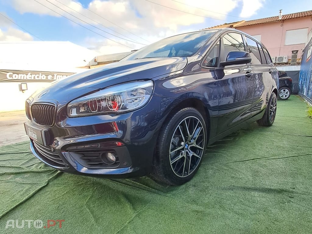 BMW 216 d Luxury Line
