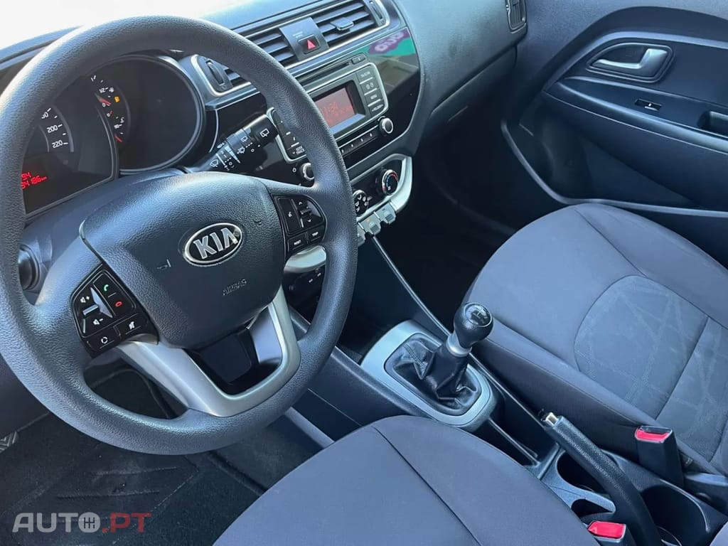 Kia Rio 1.2 CVVT TX