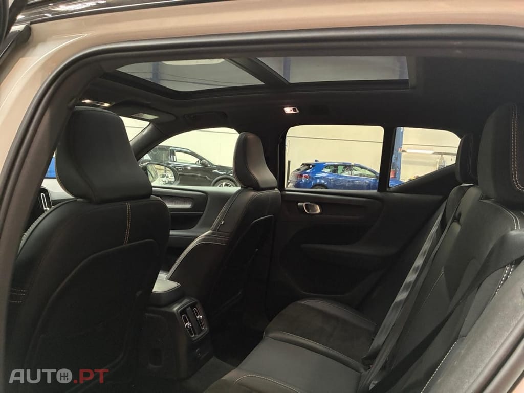 Volvo XC40 1.5 T5 PHEV R-Design