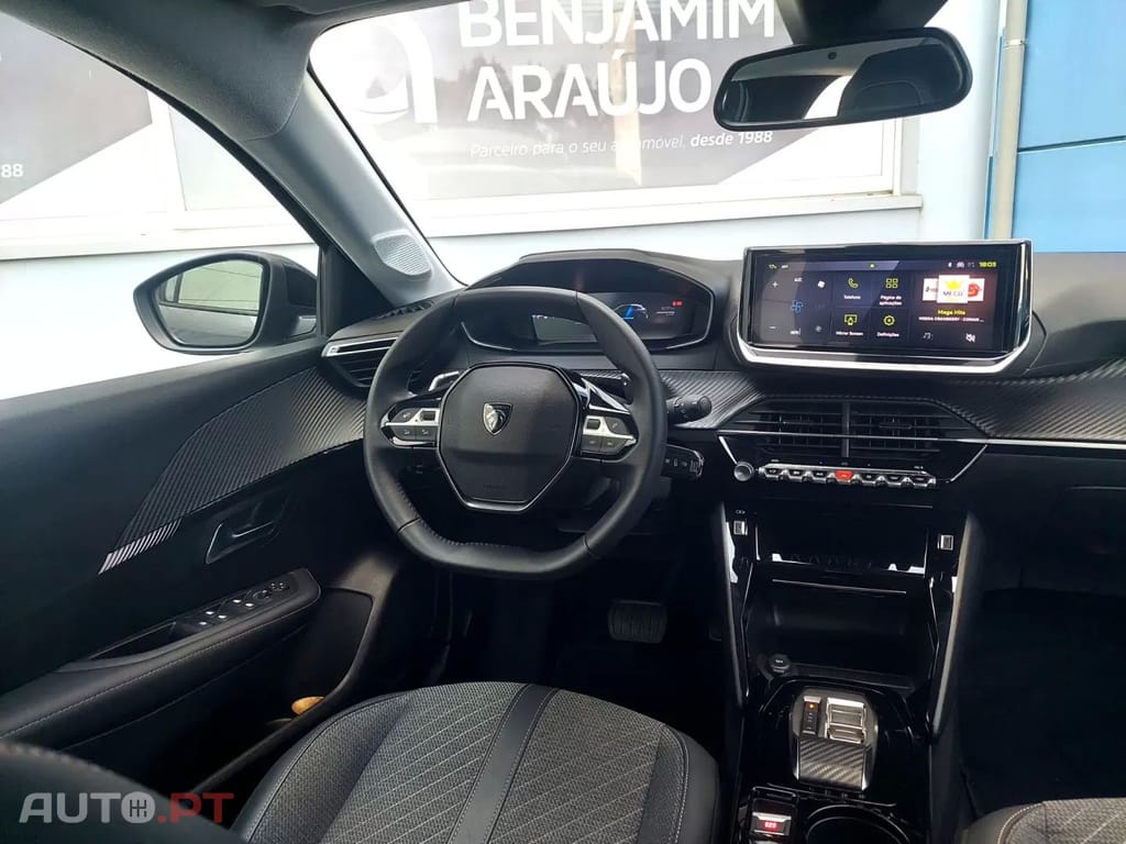 Peugeot 208 1.2 Hybrid Allure e-DCS6