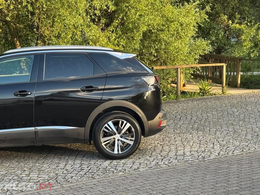 Peugeot 3008 1.5 BlueHDi Allure