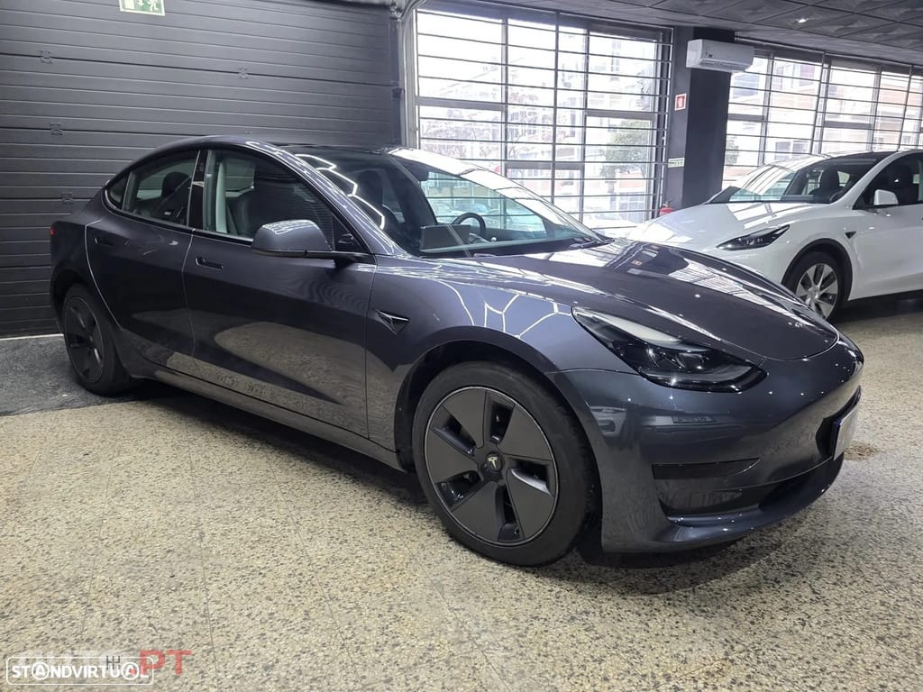 Tesla Model 3 Standard Range Plus RWD